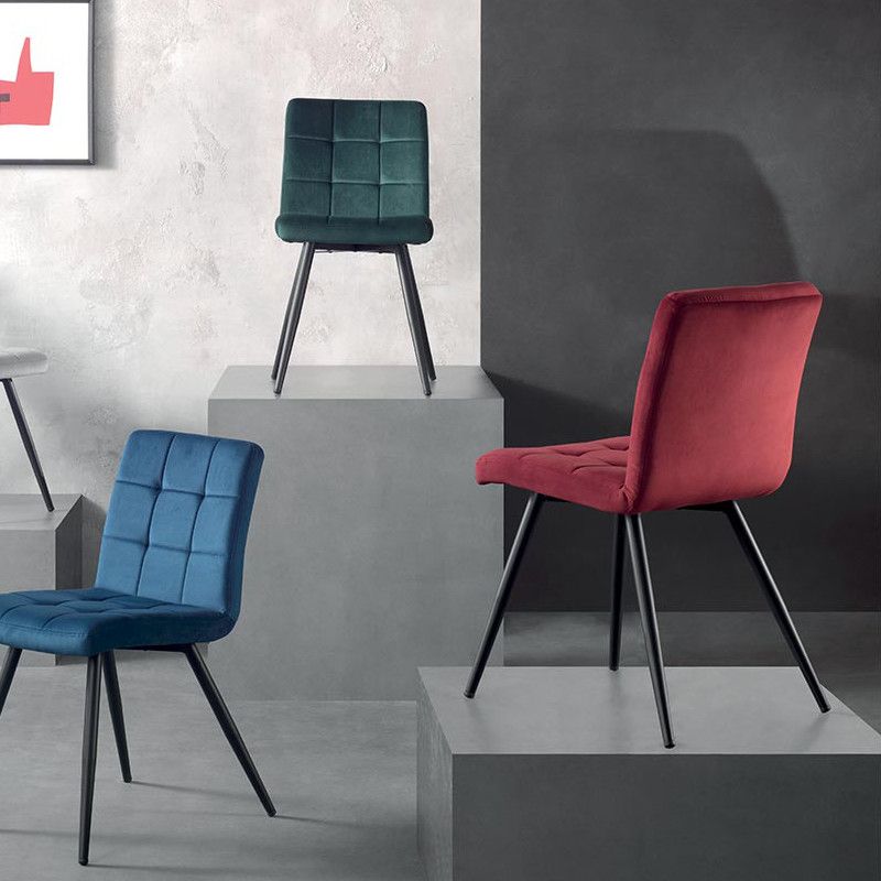 Lot de 2 chaises velours vert sapin rembourrée pieds métal Franklin Casita