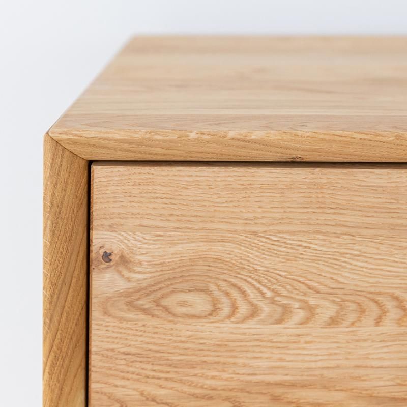 Buffet chêne massif naturel avec porte bouteilles et façade en verre 101cm JONAS