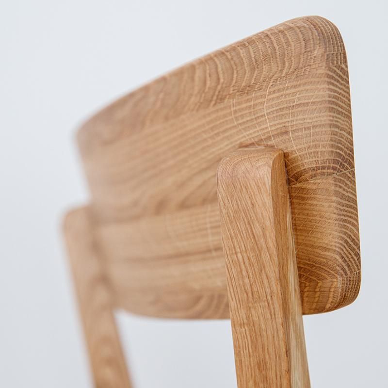 Lot de 2 chaises de salle a manger vintage en chêne massif JONAS