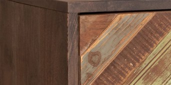 Quelle finition choisir pour un meuble en bois massif ?